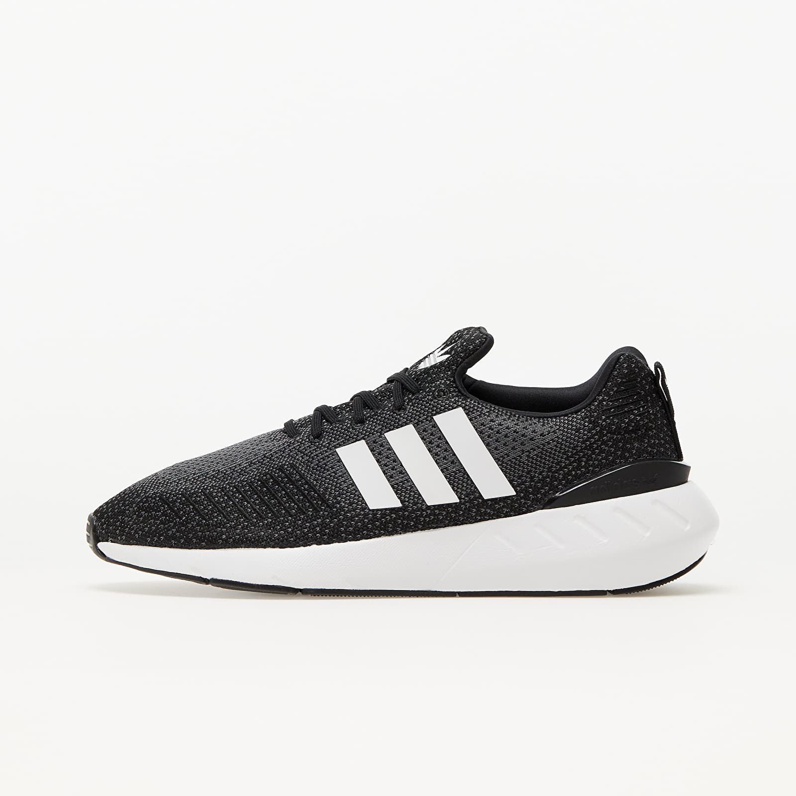 Herren Sneaker und Schuhe adidas Originals Swift Run 22 Black/ White/ Gray