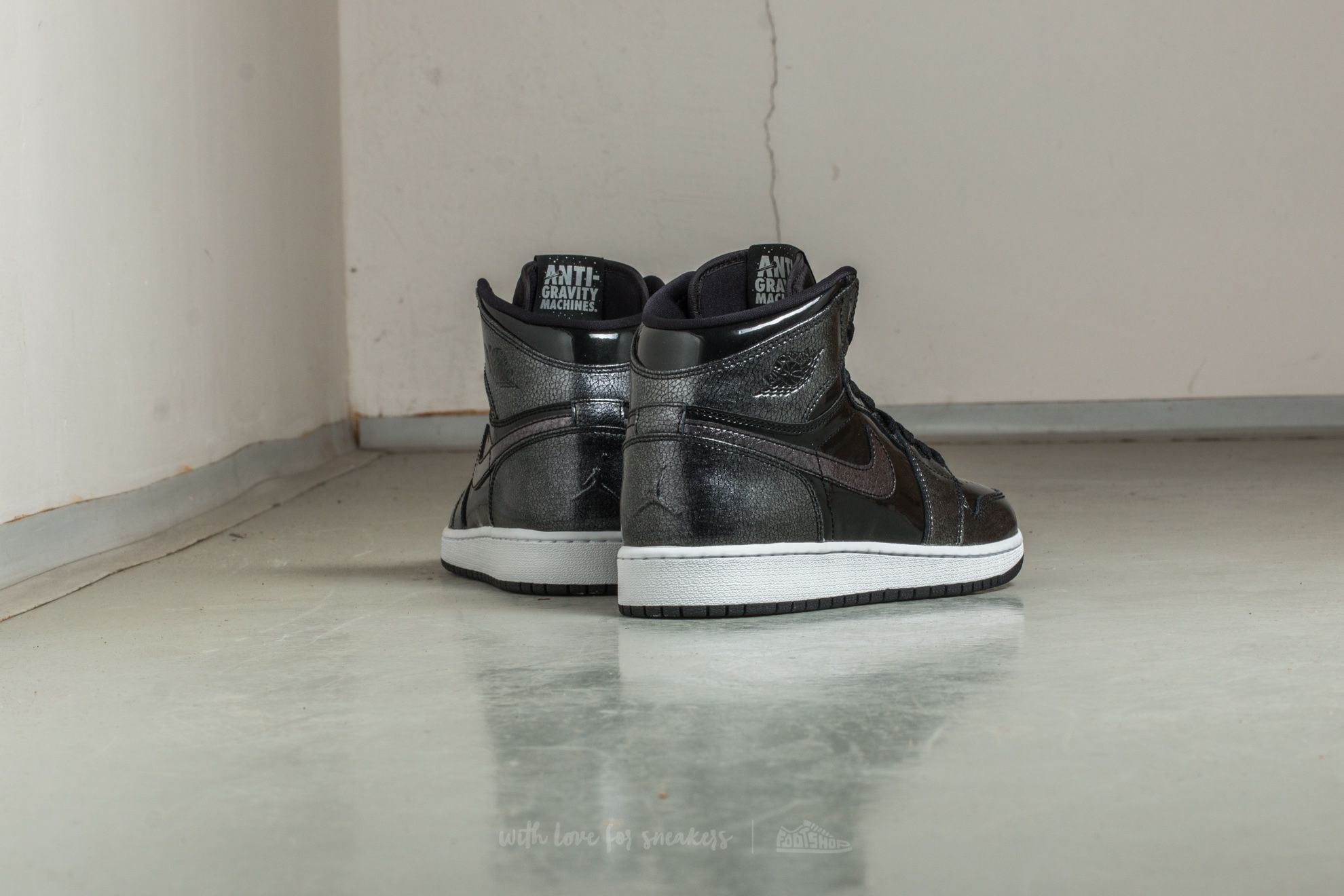 Scarpe donna Air Jordan 1 Retro High (BG) Black/ Black-White