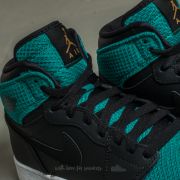 リエルリシェ Jordan Rare Air Slim Graphic Tee – DTLR