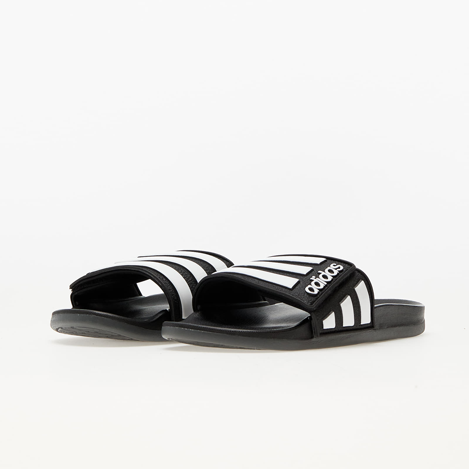 Zomerschoenen sneakers en slippers adidas Originals Adilette
