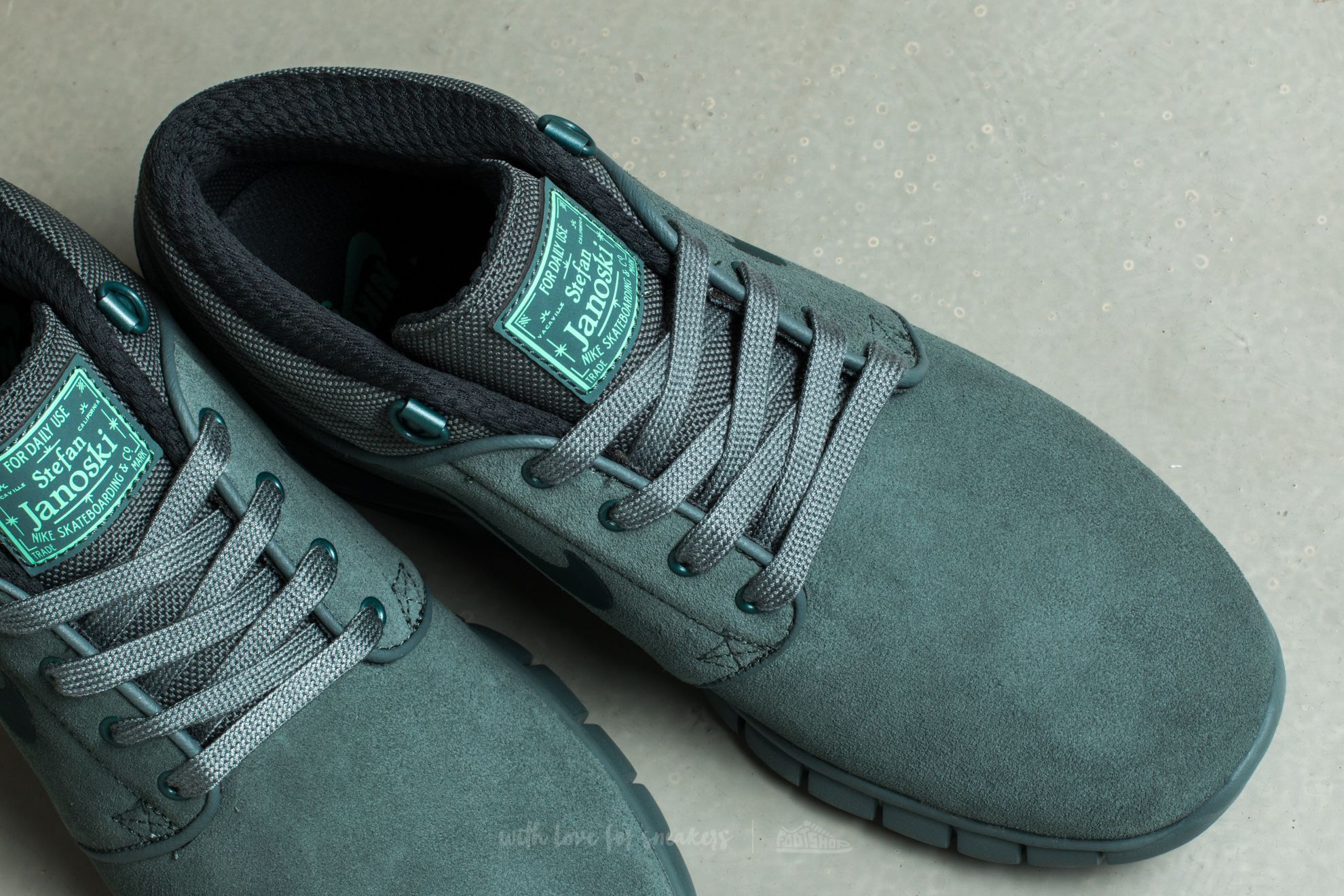 Buty męskie Nike Stefan Janoski Max Mid Leather Hasta/ Seaweed-Green Glow