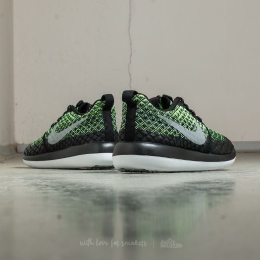 Nike roshe two on sale flyknit hombre verdes