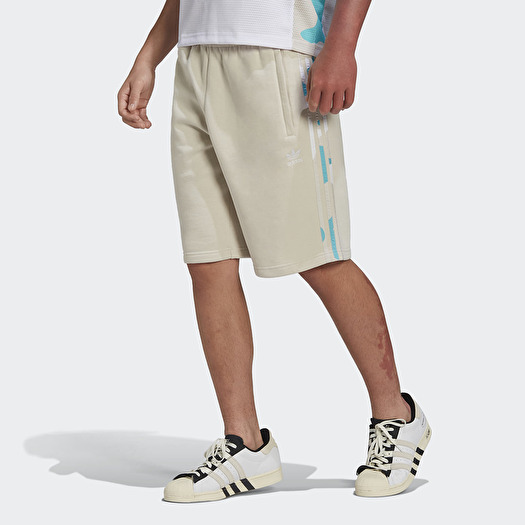 Short sales adidas camo