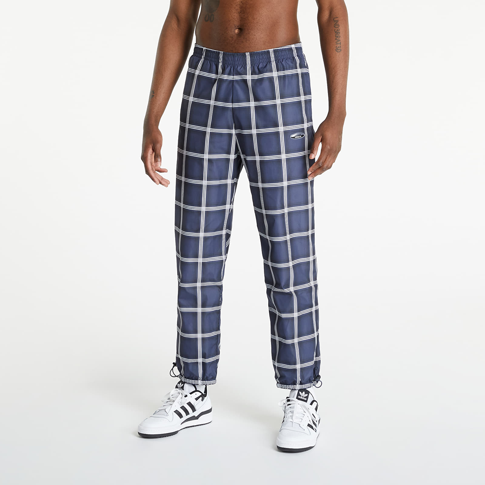 Pants and jeans adidas Originals Q2 Track Pant Navy/ White