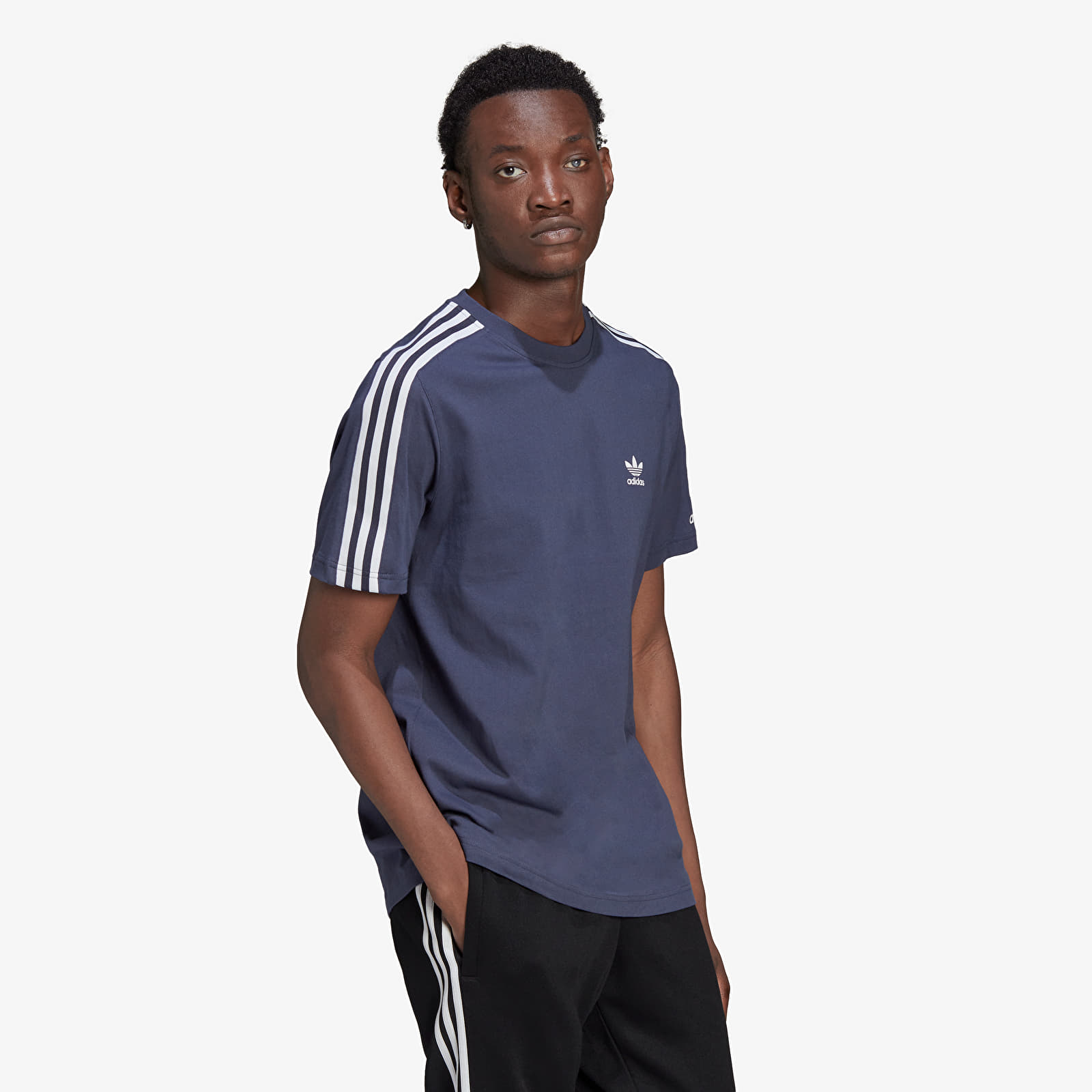 Adidas originals store t shirt navy