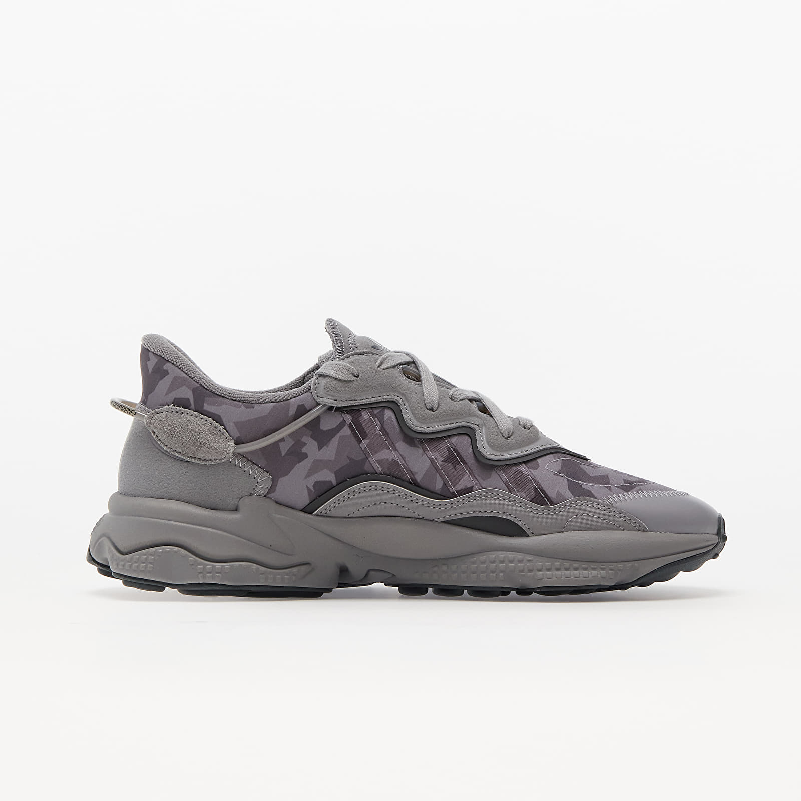 Men's shoes adidas Ozweego Grey Three/ Grey Six/ Core Black