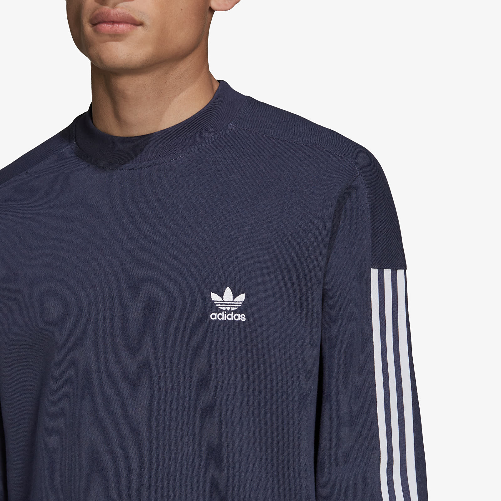 Sweatjacken und Sweatshirts adidas Originals Lock Up Crewneck Navy