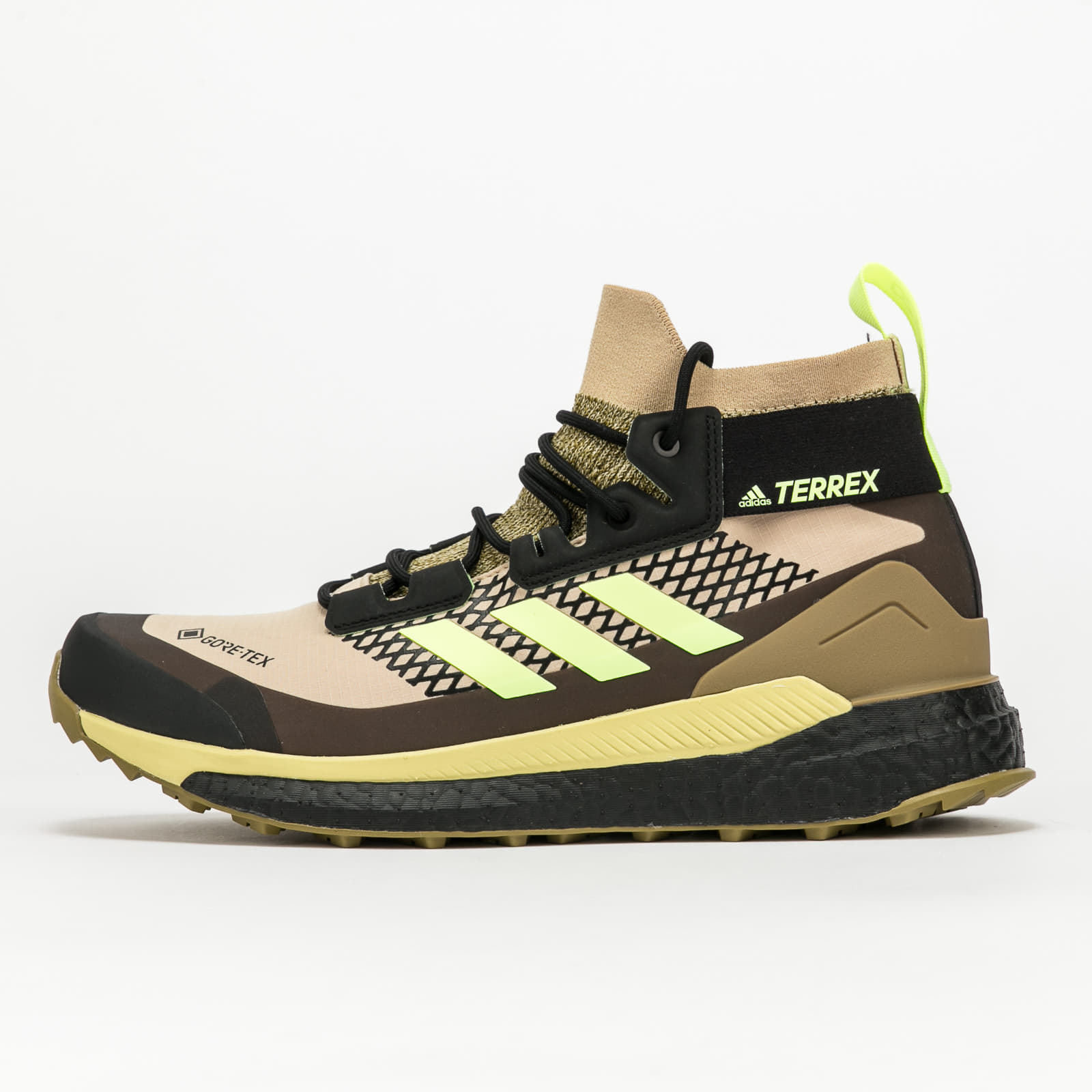 Adidas originals hot sale gore tex yellow