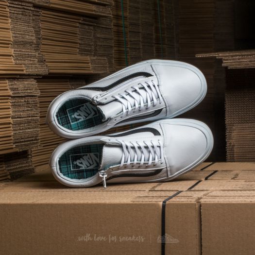 Women s shoes Vans Old Skool Zip Plaid Flannel Aqua Sea True White Footshop
