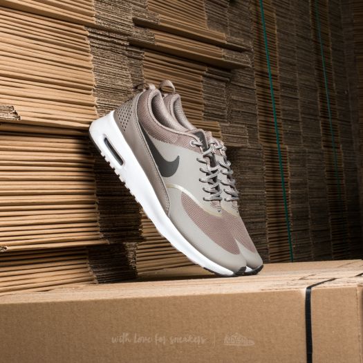Nike air max thea desert storm sales