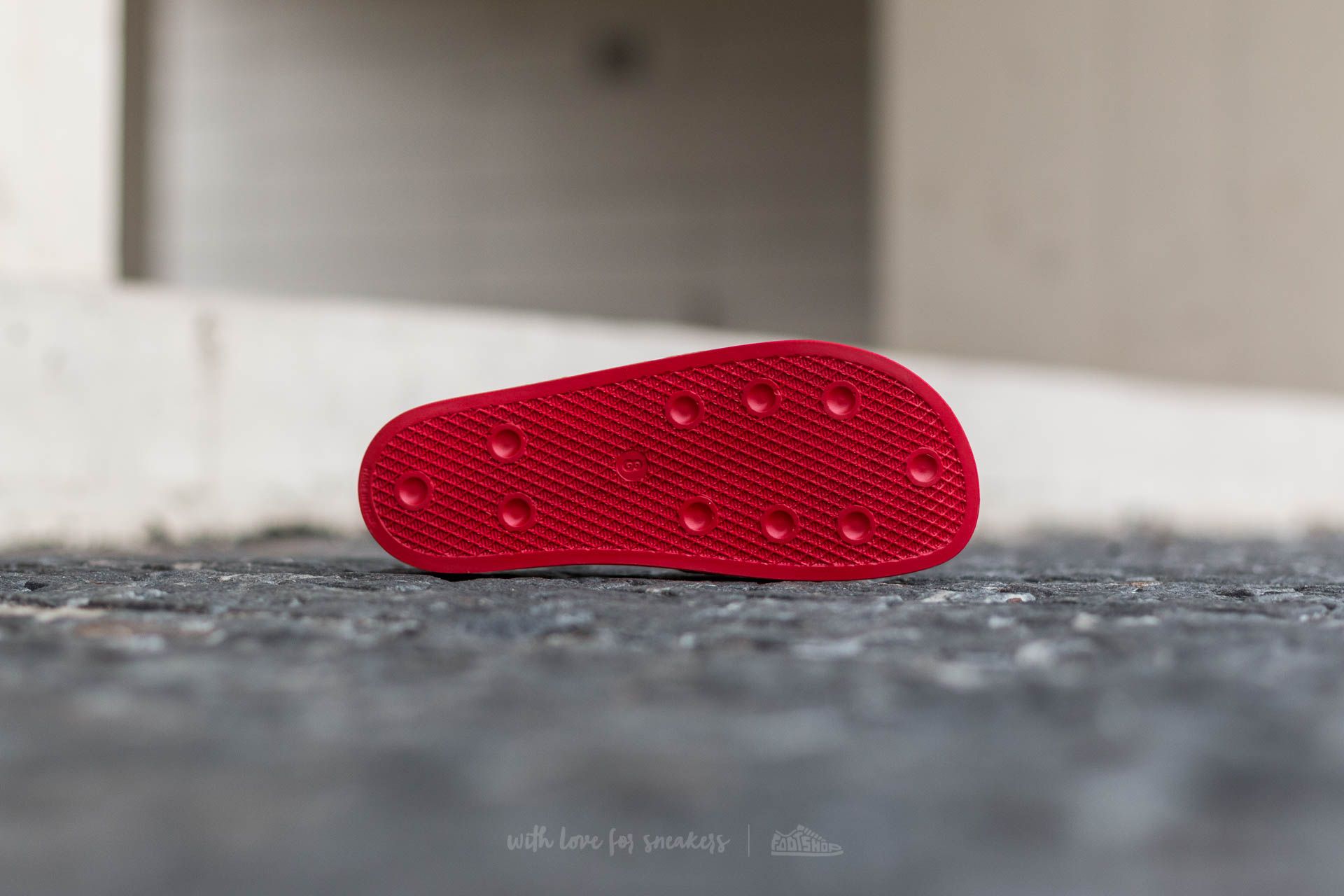 Ανδρικά παπούτσια adidas Adilette Light Scarlet/ White/ Light Scarlet