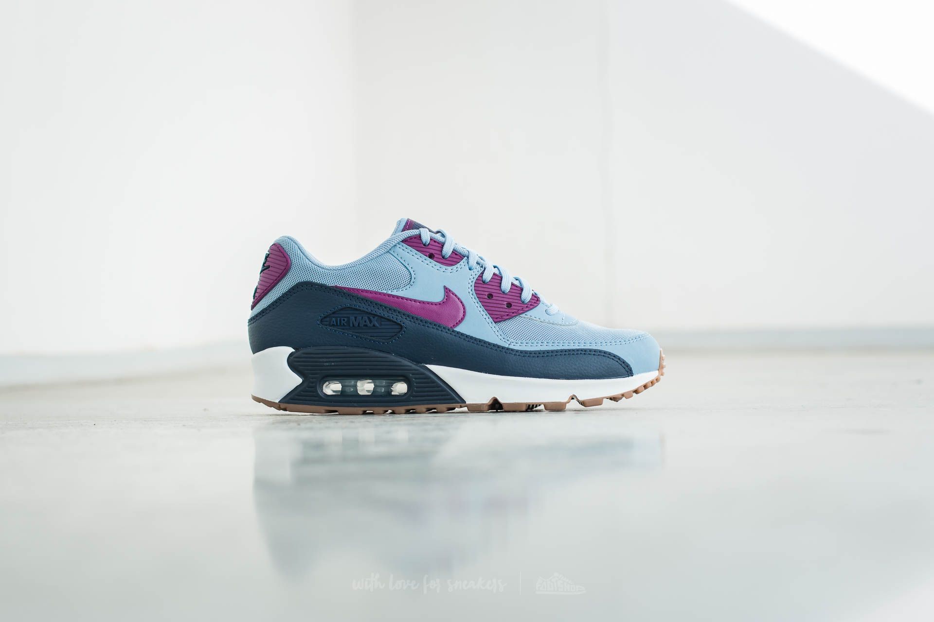 Schoenen Nike Wmns Air Max 90 Essential Blue Grey/ Bright Grape