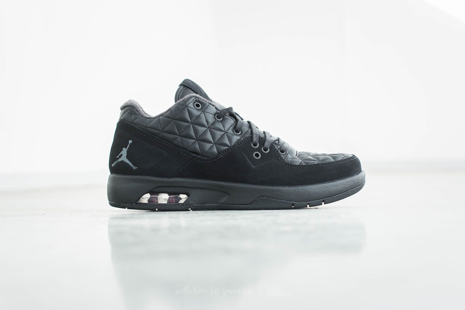 Men's shoes Jordan Clutch Black/ Black-Gym Red