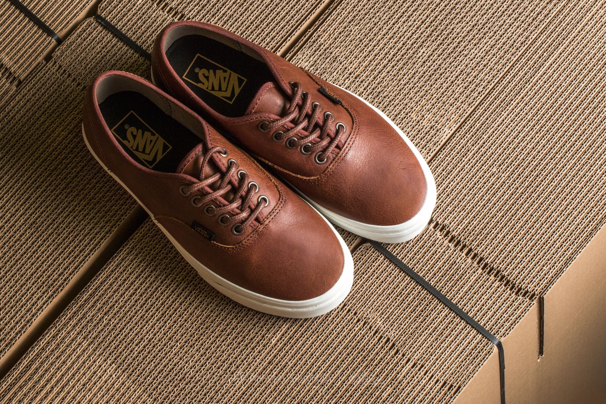 Vans outlet dachshund leather