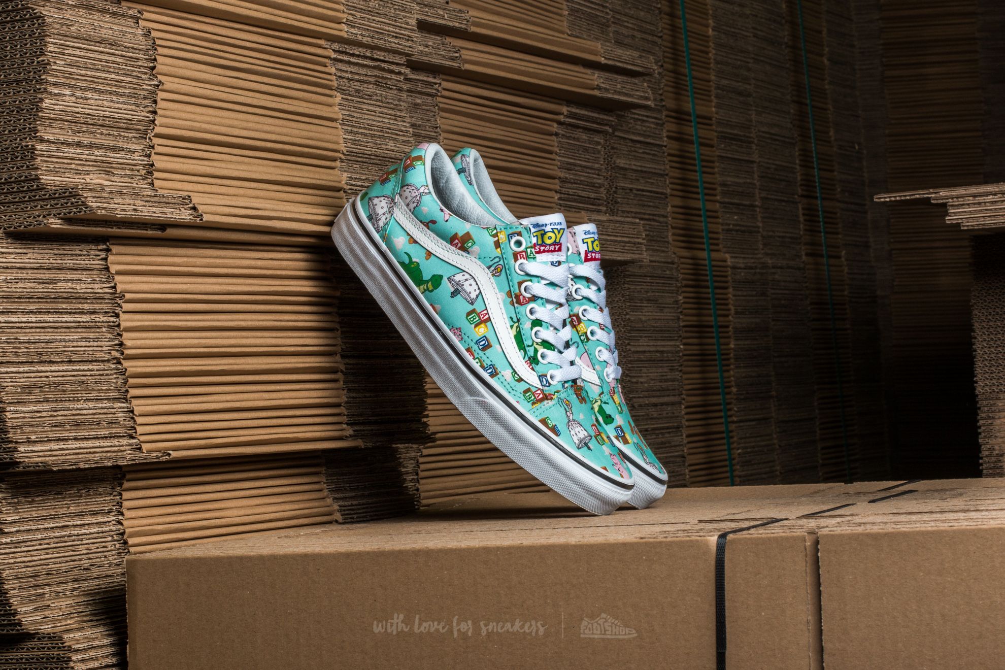 Vans toy story brun 2025
