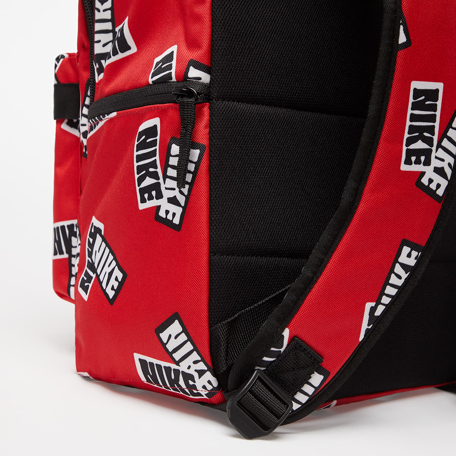 Nahrbtniki  Nike Heritage Backpack 25L Red/ Black