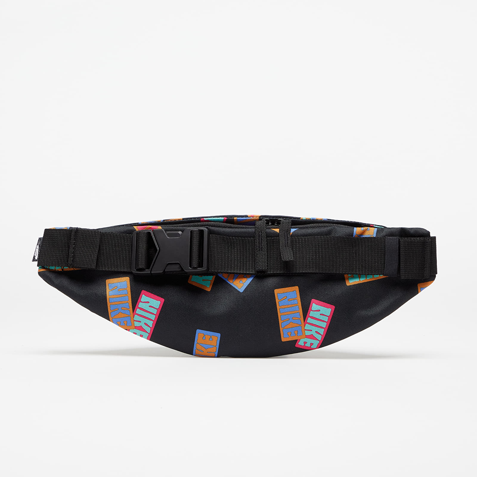 Ledvinky Nike Heritage Waistpack Black