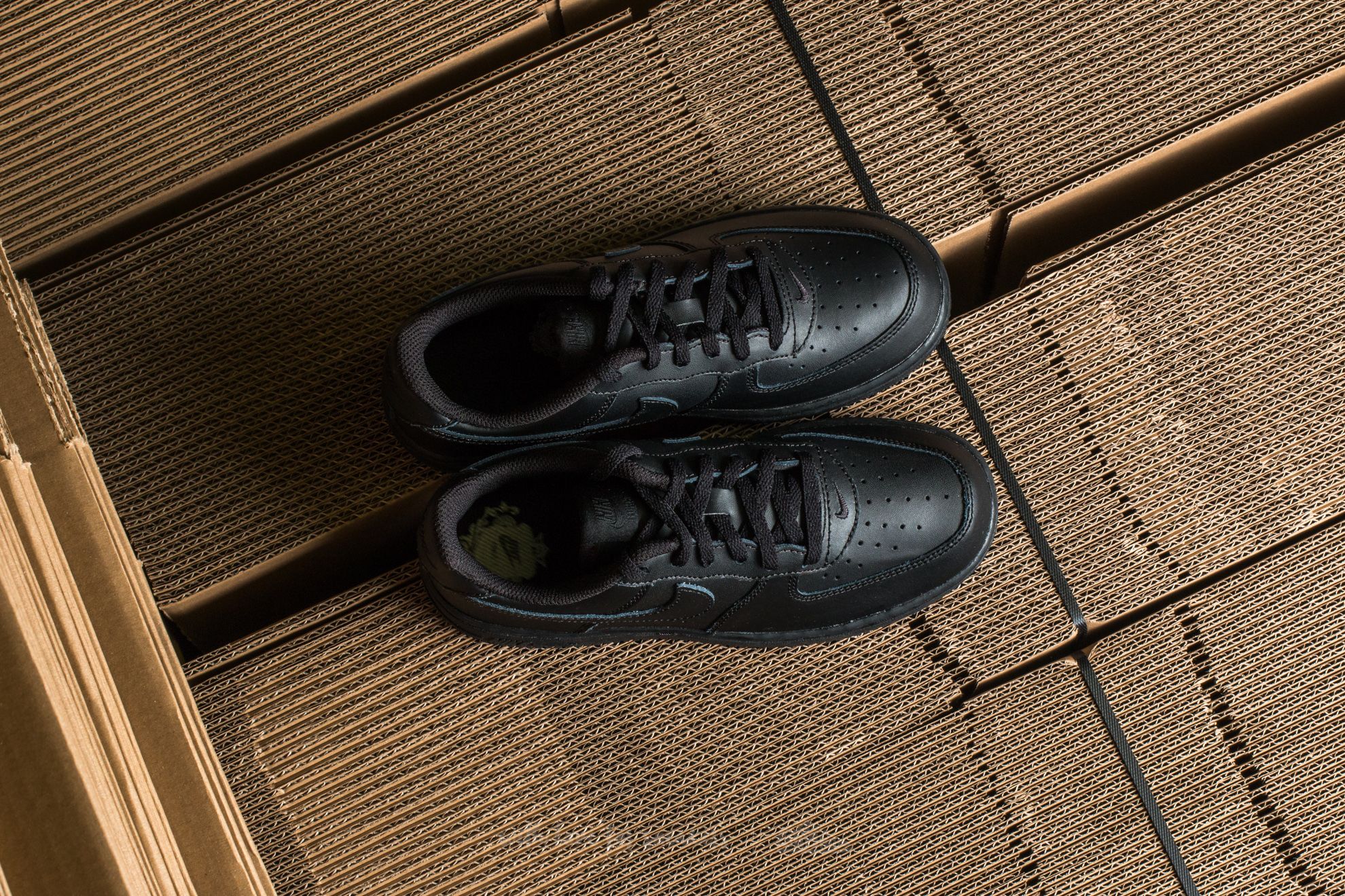 Lasten lenkkarit ja kengät Nike Force 1 (PS) Black/ Black-Black