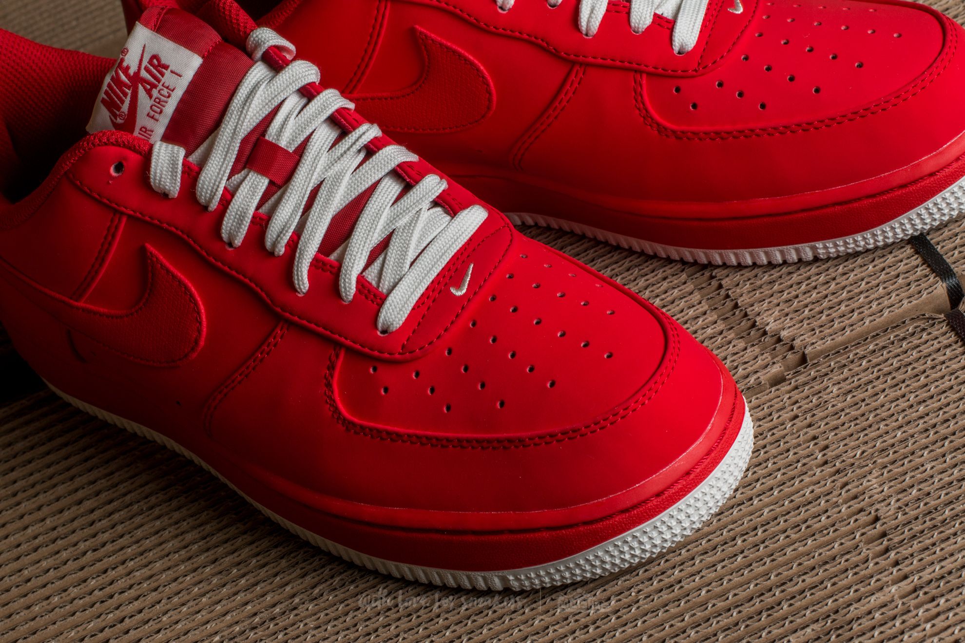 Nike air force dunkelrot cheap