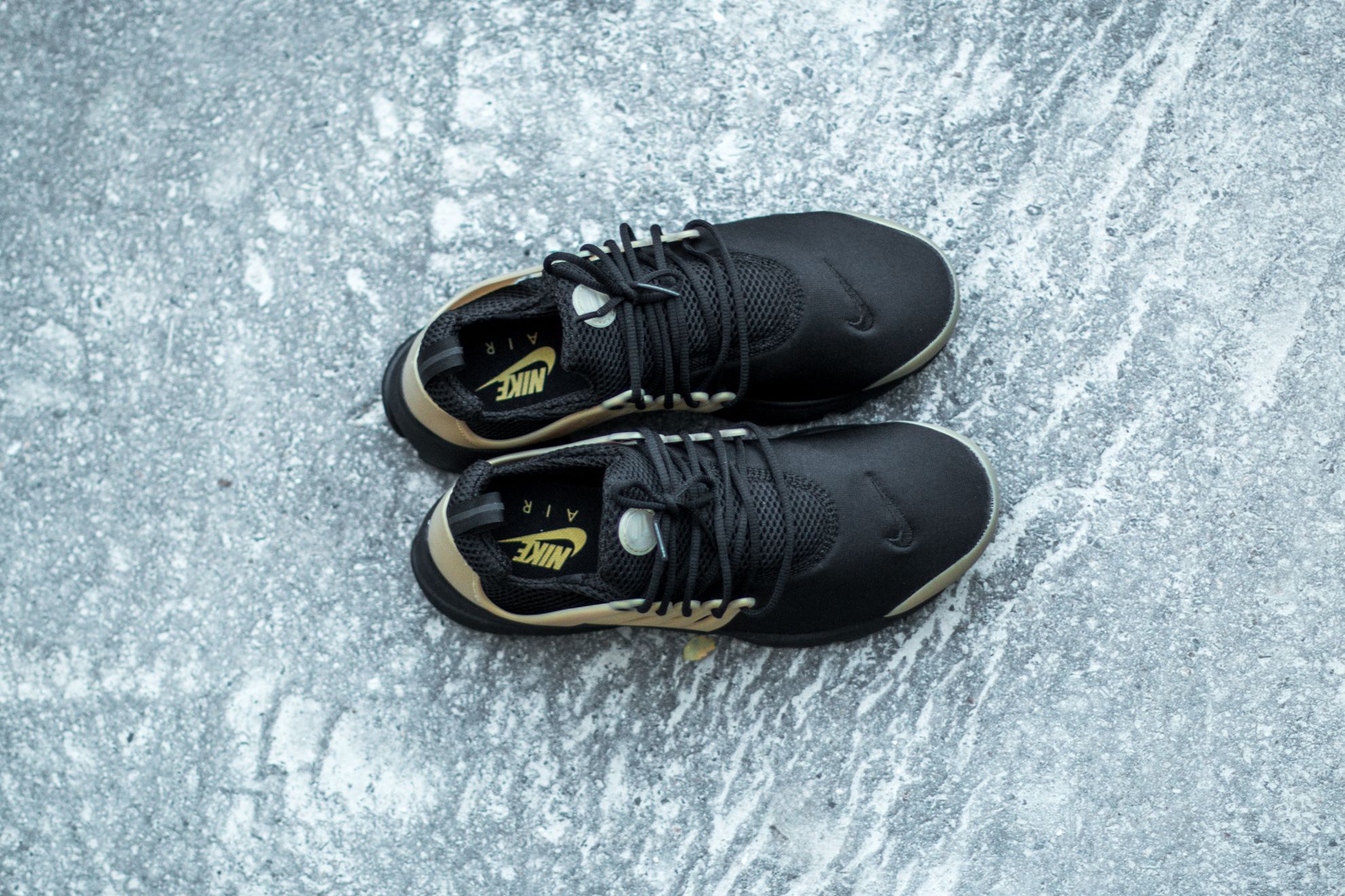 Black gold presto top
