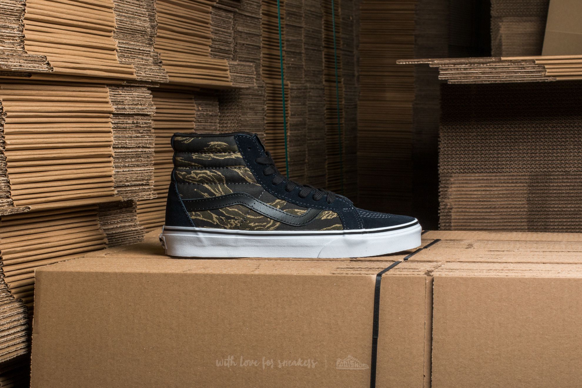 Scarpe uomo Vans SK8-HI Reissue Vintage Camo Dark Navy/ Black