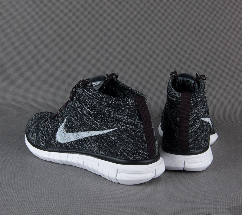 Low tops Nike Free Flyknit Chukka Black Pure Platinum Footshop