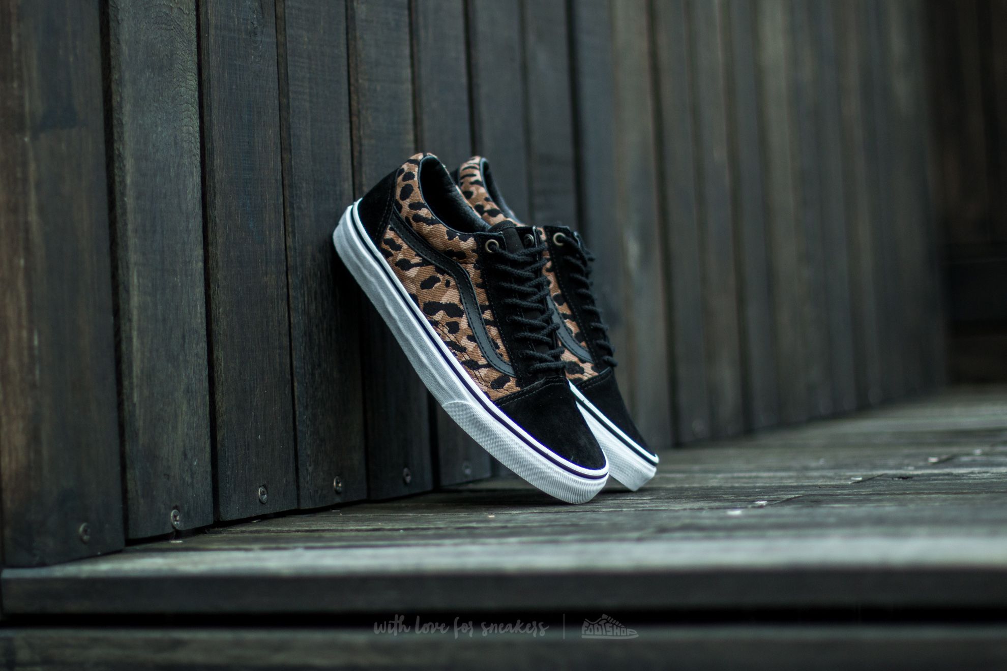 Vans old skool pro amber store