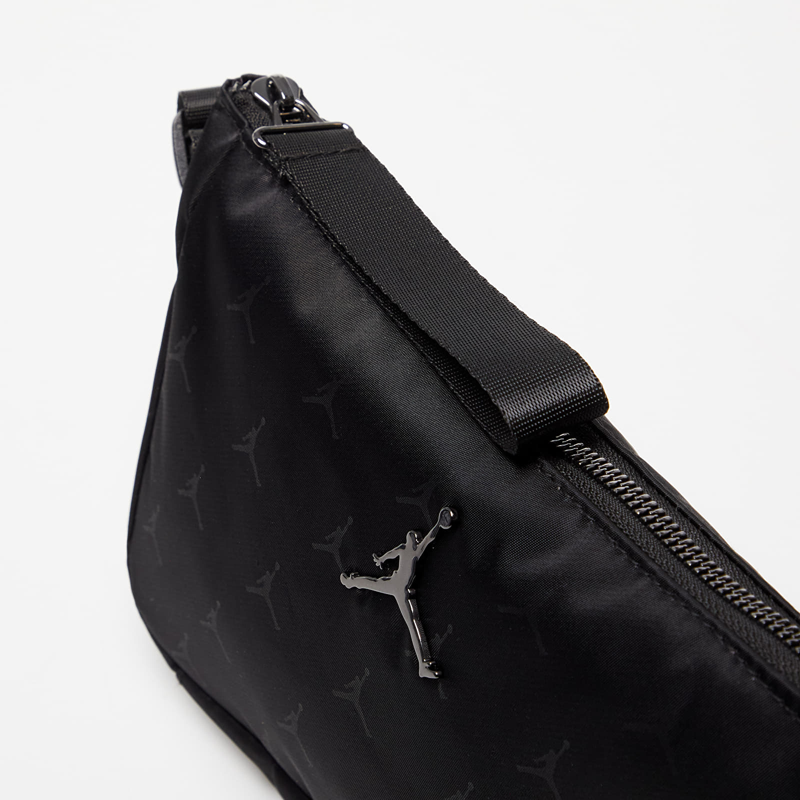 Hip bags Jordan Jumpman Adjustable Shoulder Bag Black Footshop