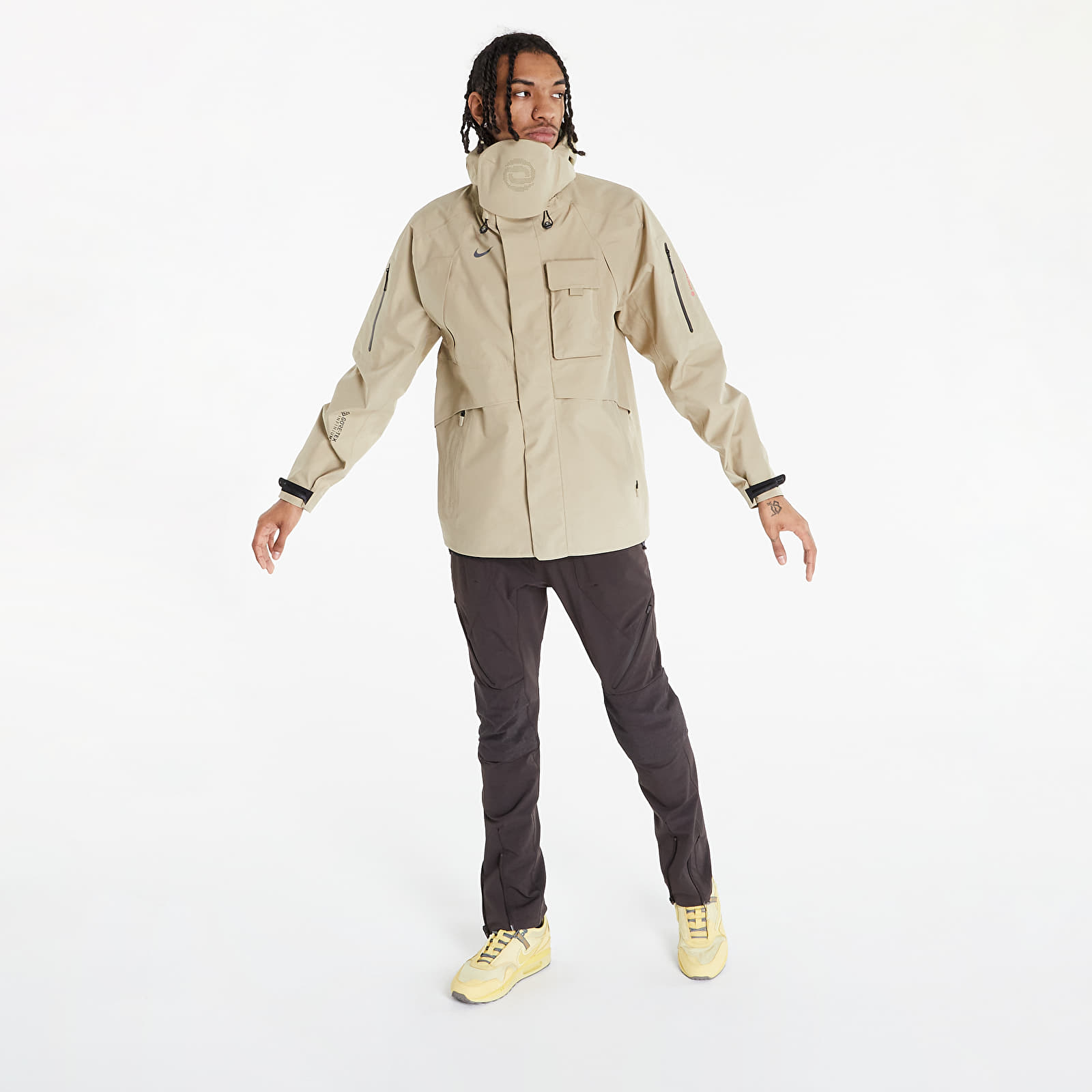 Travis scott sales jacket nike