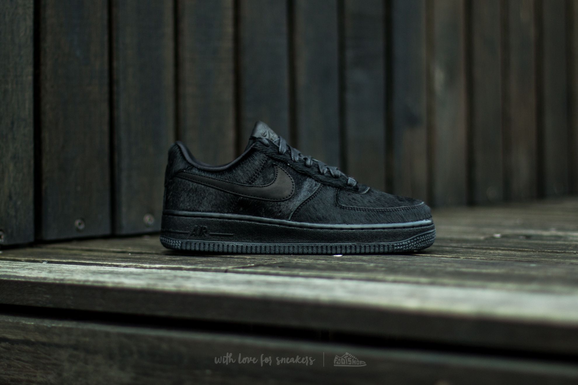 Scarpe donna Nike Wmns Air Force 1 ´07 Premium Black/ Black-Black