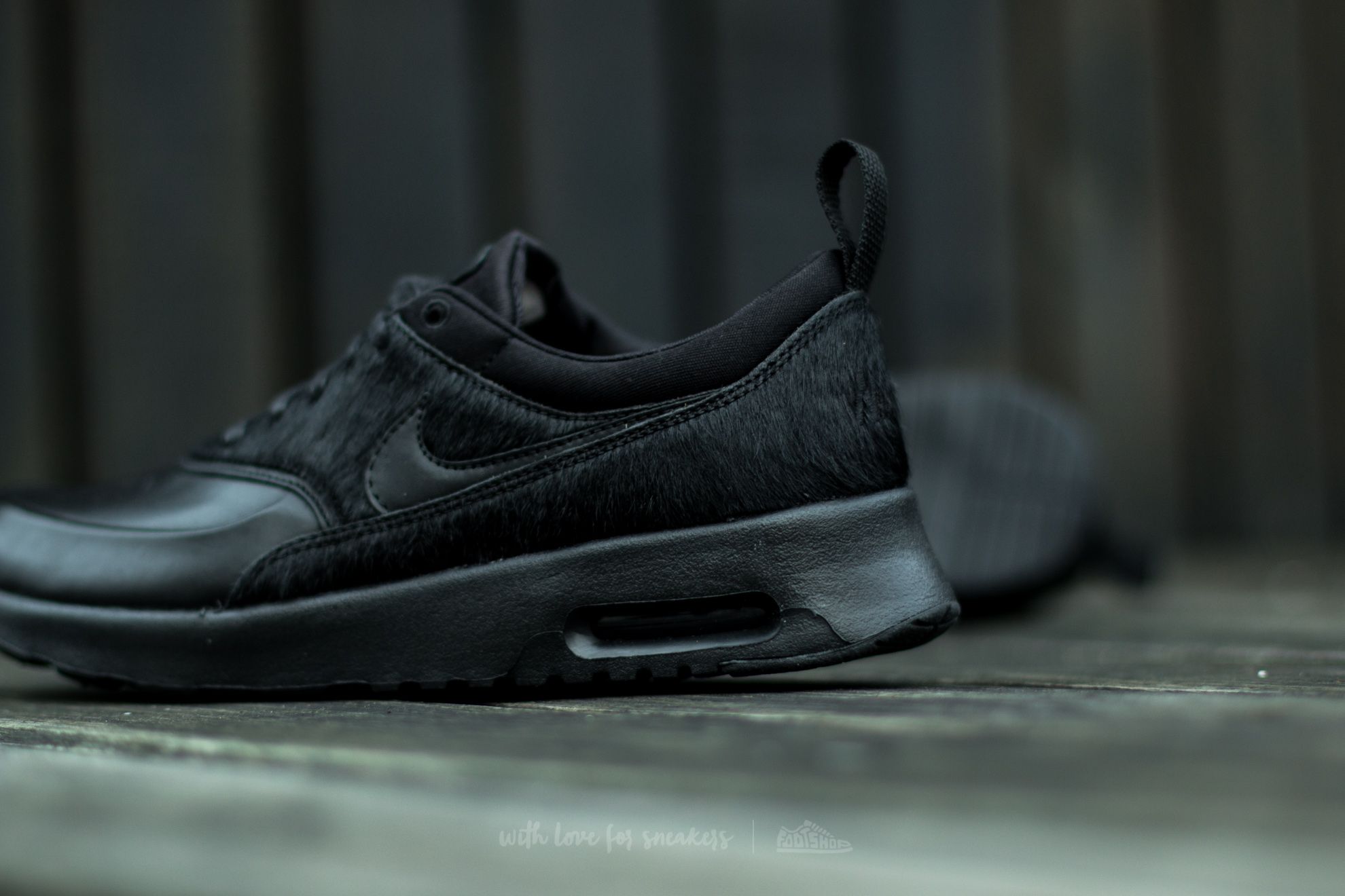 Moteriška avalynė Nike Wmns Air Max Thea Premium Black/ Black-Black