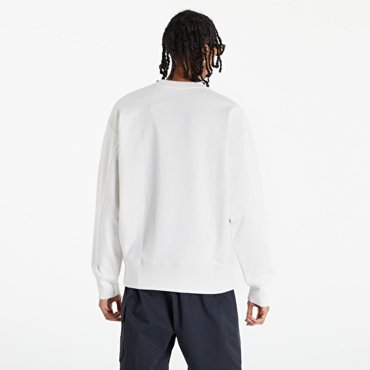 nike fleece crew trend