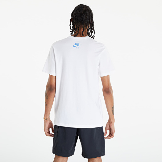 nike sportswear dna tee