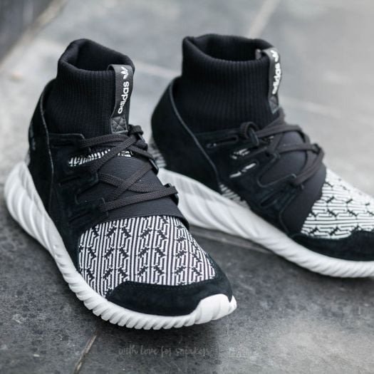 Adidas tubular doom outlet saldi