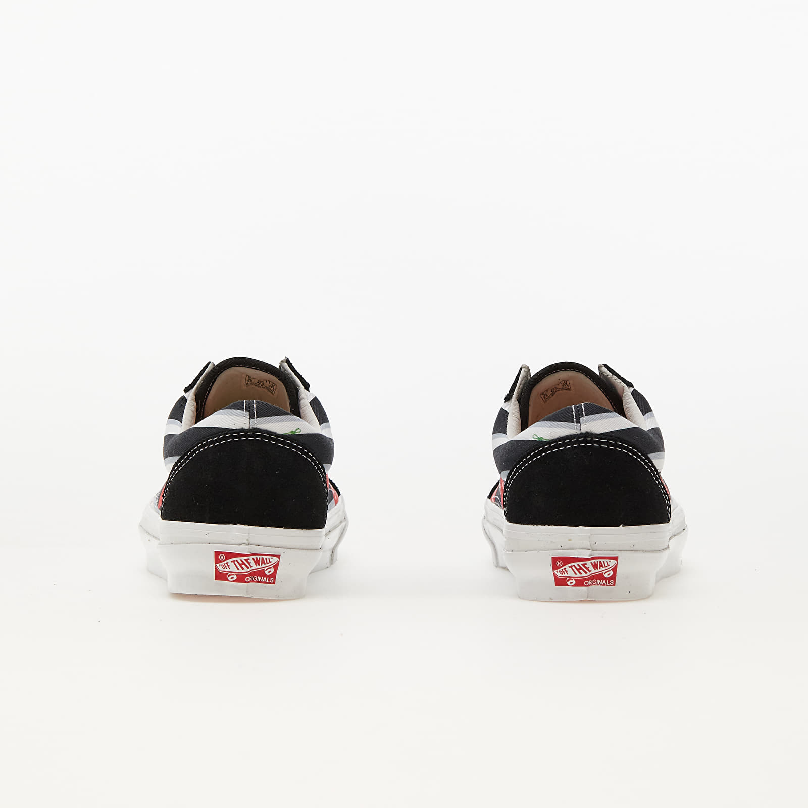 Men s shoes Vans Vault OG Old Skool LX Snake Eyes Black Footshop