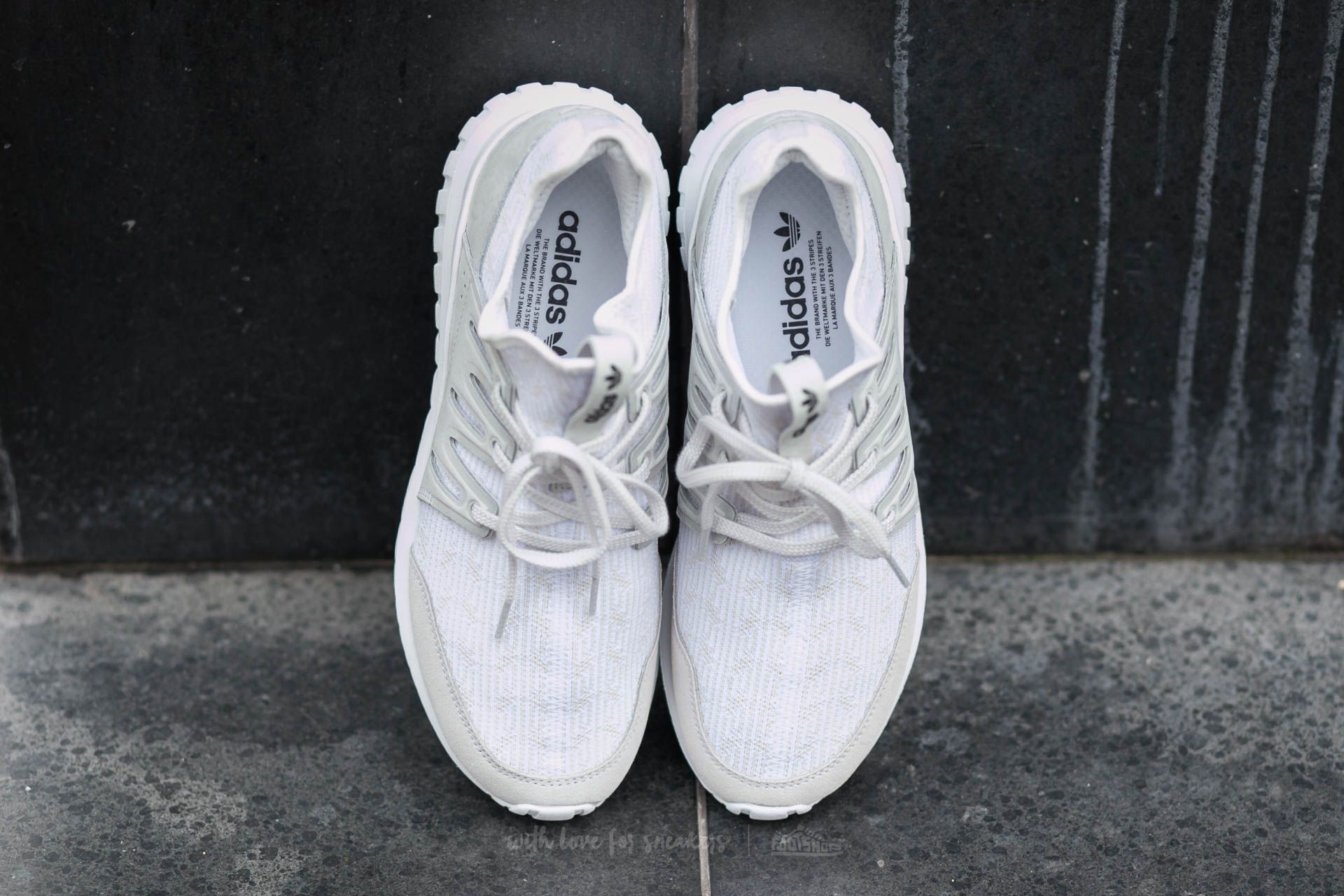Adidas originals tubular 2025 radial on feet
