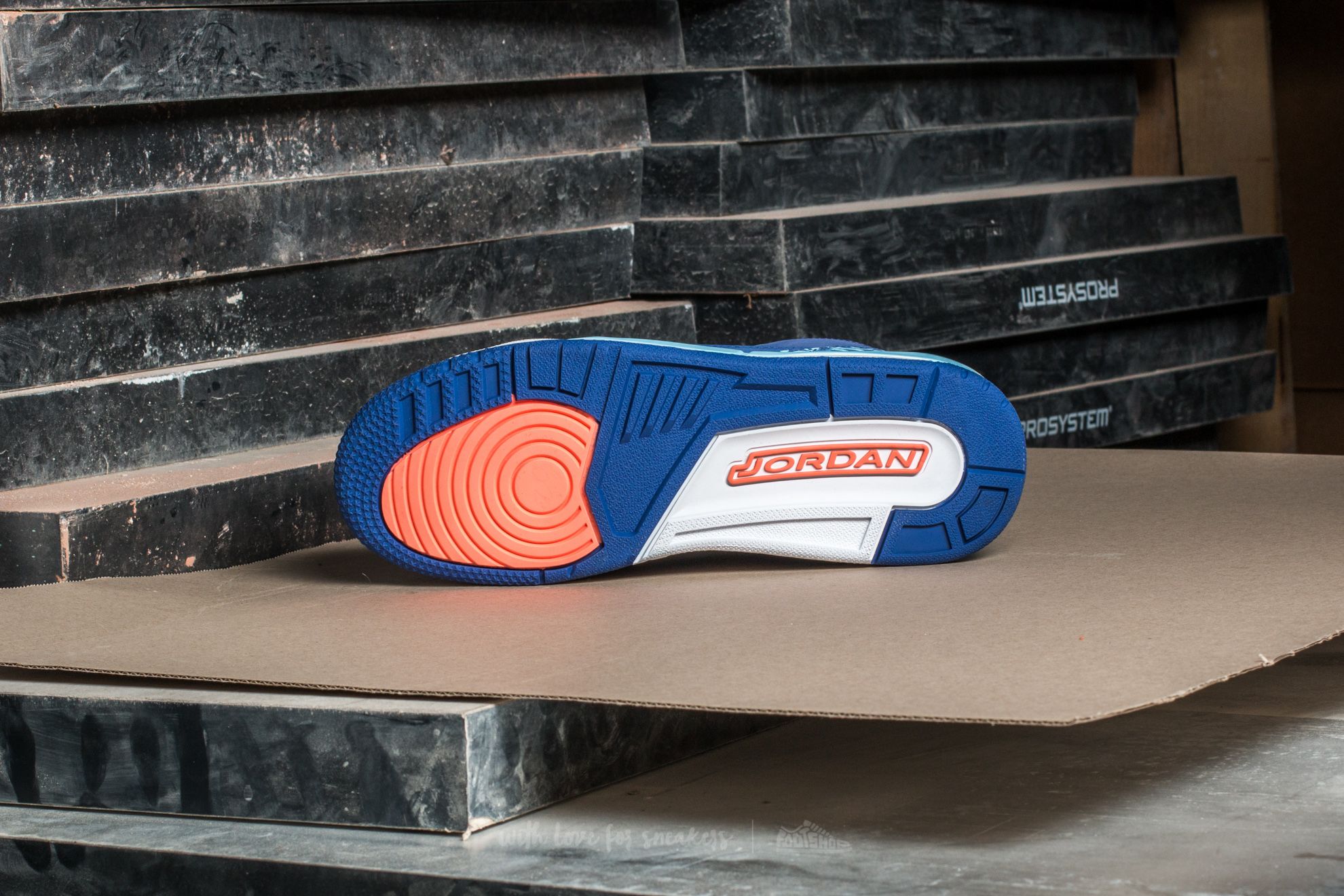 Women's shoes Air Jordan 3 Retro GG Dark Purple Dust/ Atomic Pink