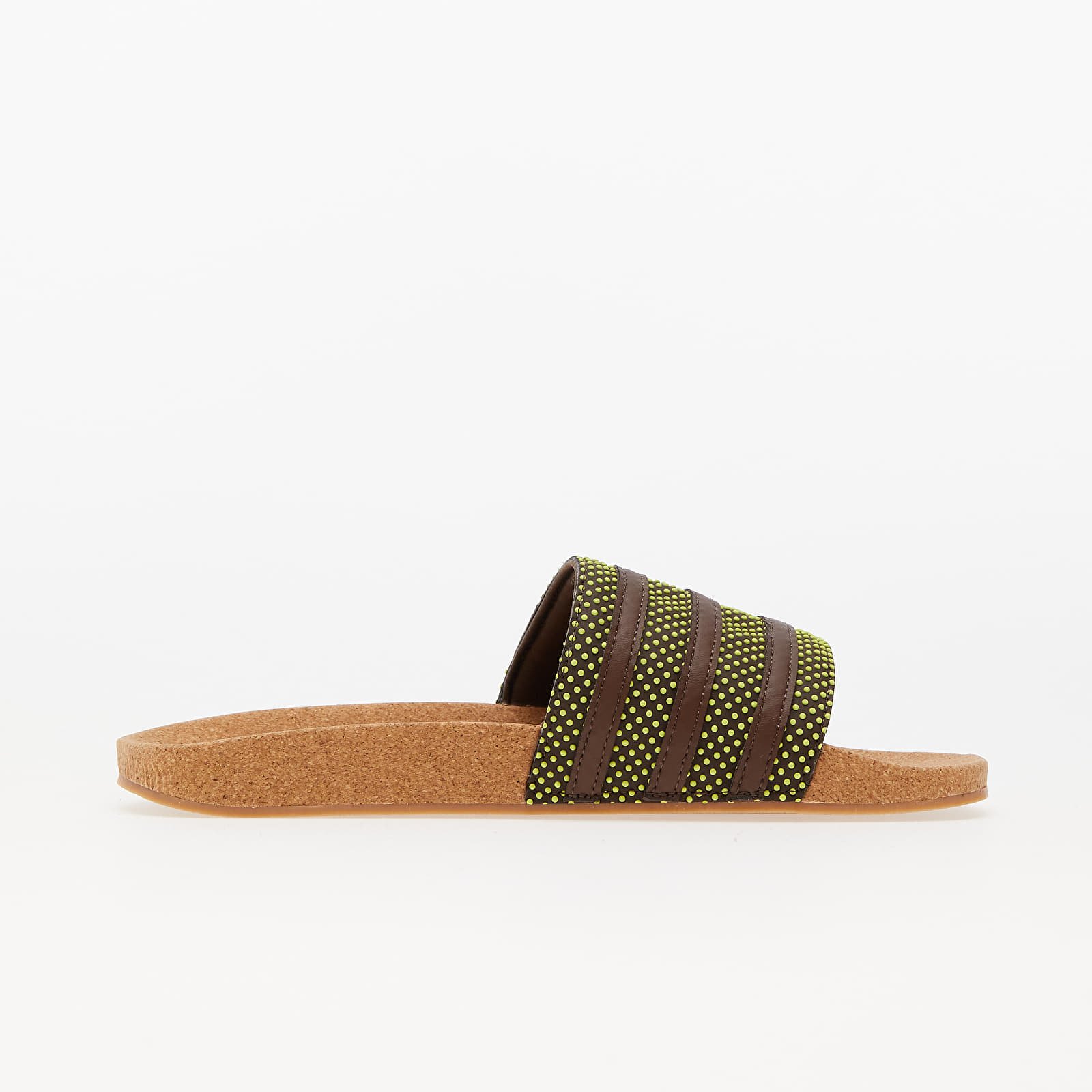 Încălțăminte și sneakerși pentru bărbați adidas Adilette - Plant And Grow Brown/ Brown/ Sefr Yellow