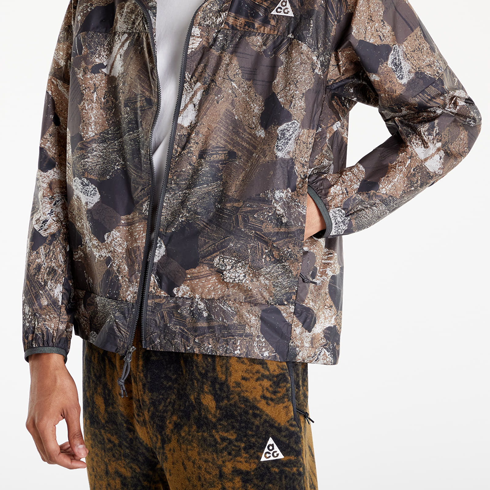 Bundy Nike Nrg Windproof ACG Cinder Cone All Over Print Ironstone/ Dark Smoke Grey/ Summit White