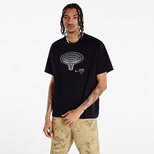 Tシャツ・カットソー PLEASURES DARKNESS HEAVYWEIGH TSHIRT (21830) T-shirts PLEASURES Darkness Heavyweight Shirt Black | Footshop