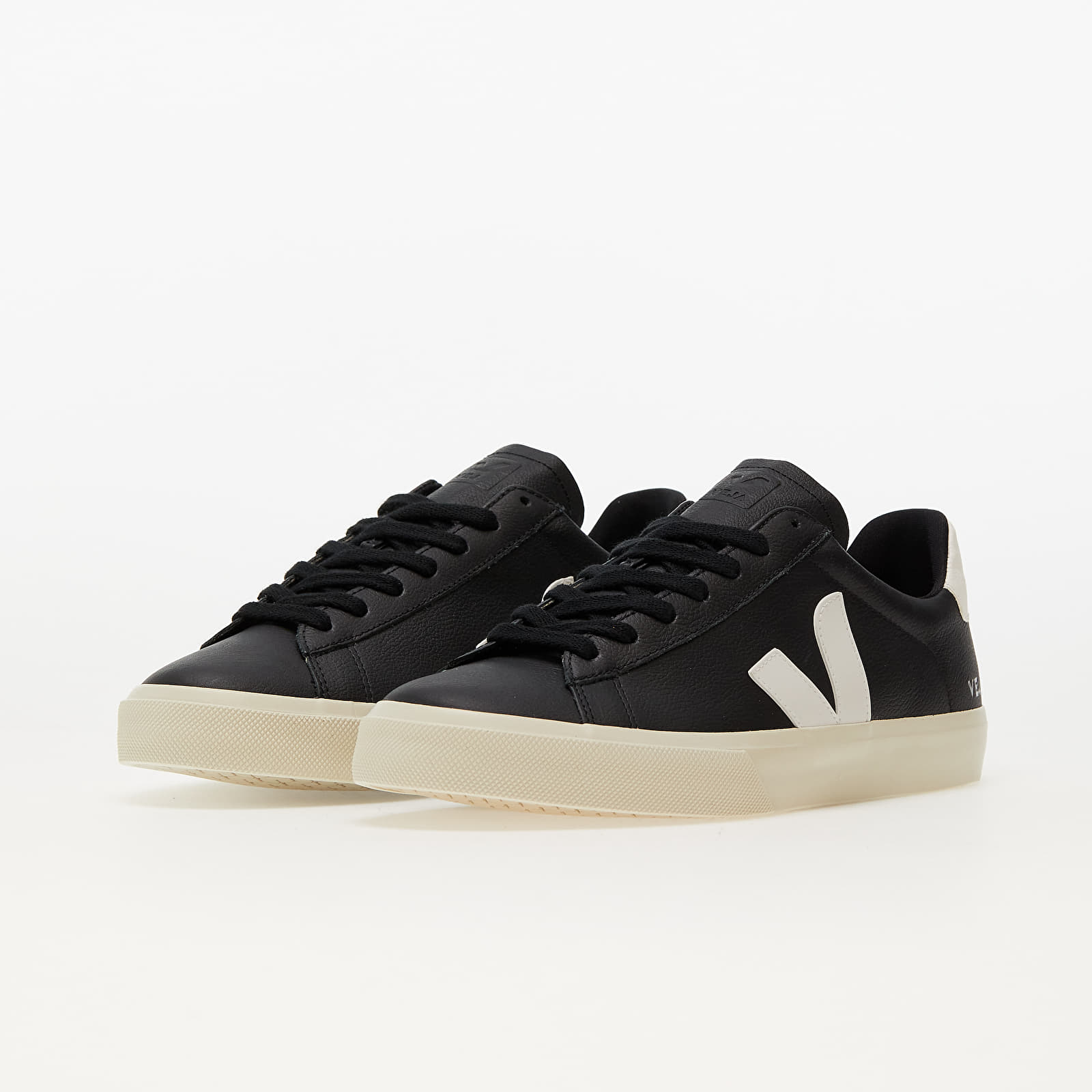 Men's shoes Veja Campo Chromefree Black/ White
