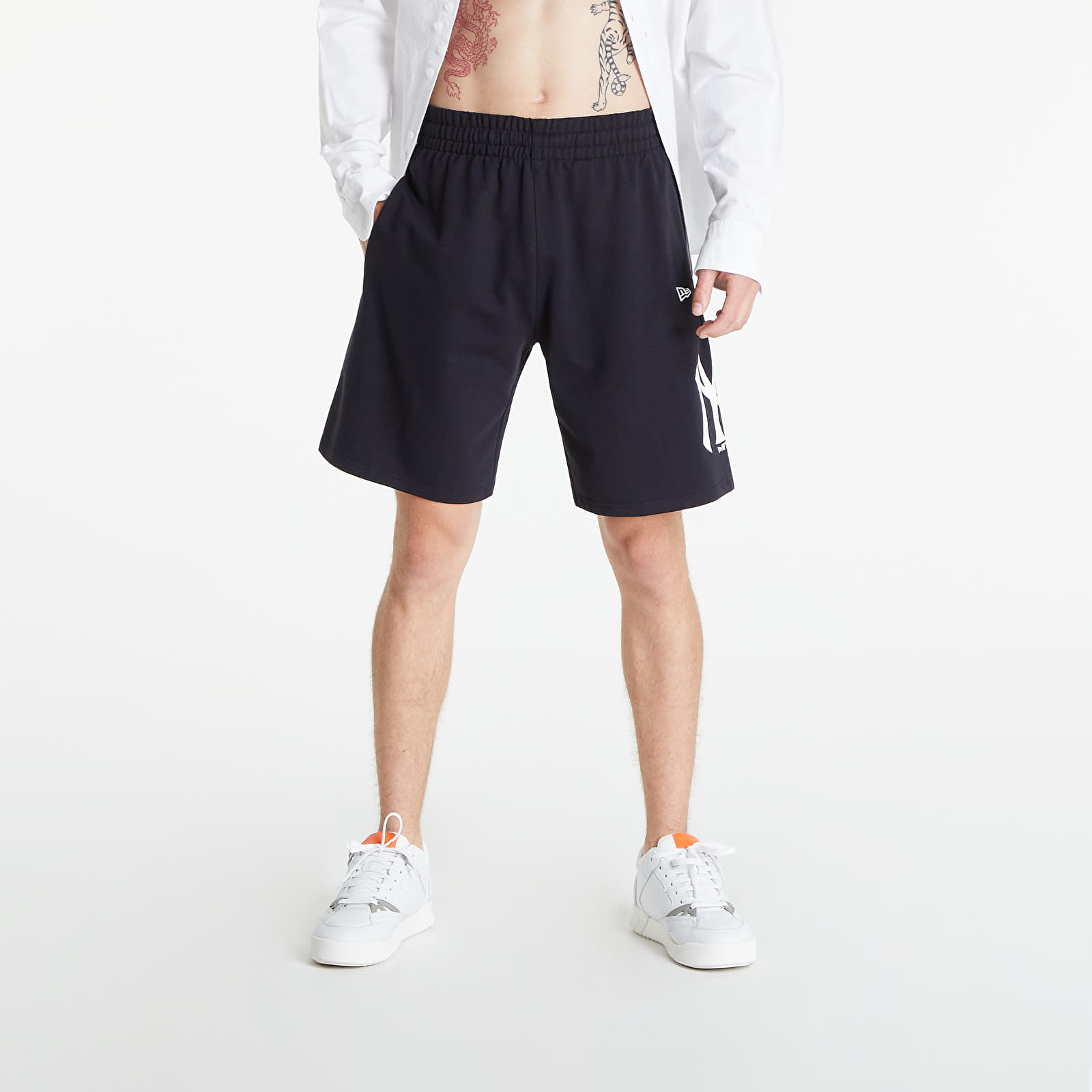 Shortsit New Era New York Yankees Washed Team Logo Shorts Navy