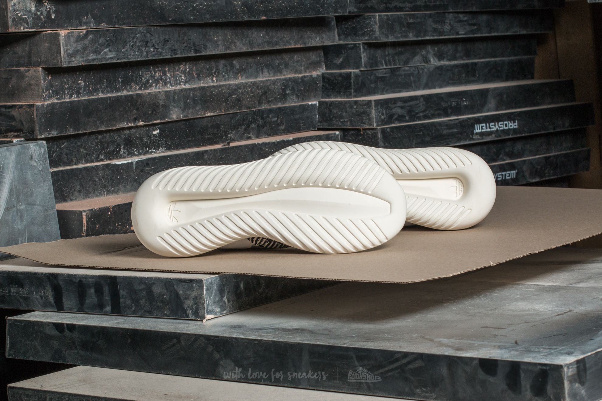 Women's shoes adidas Tubular Entrap PK W Off White/ Off White/ Core White