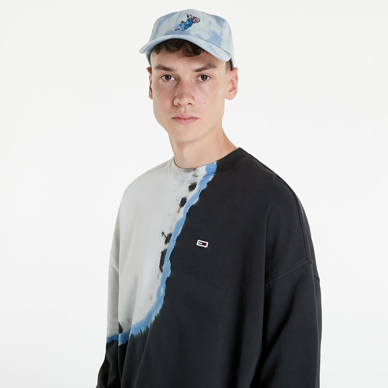 tommy jeans tie dye t shirt