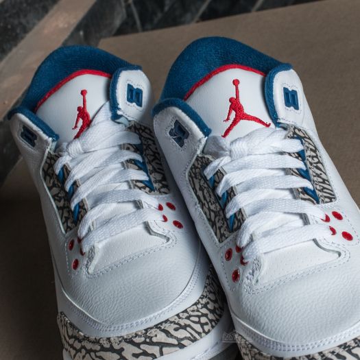 Jordan blanche 2024 bleu et rouge