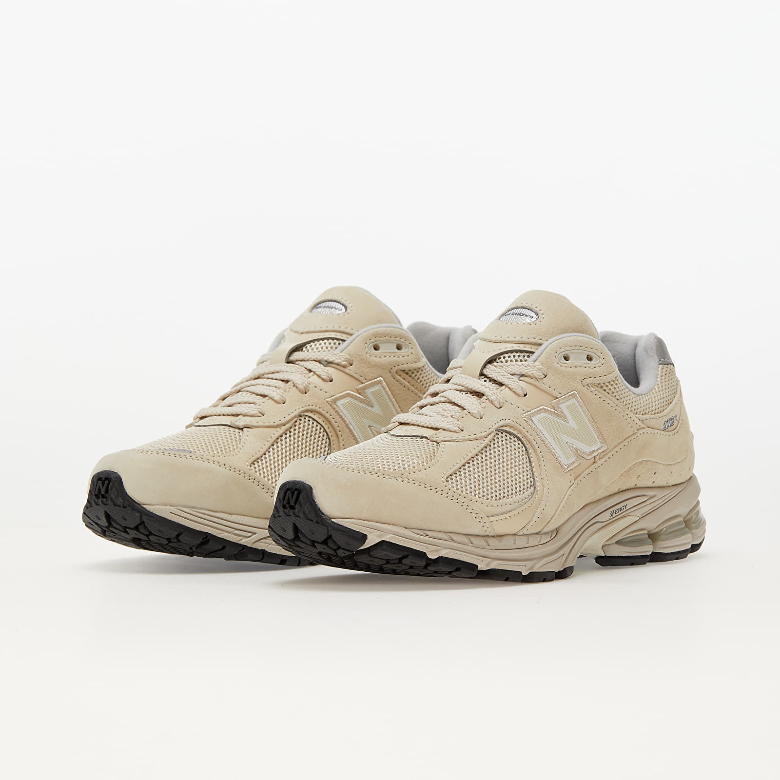 Meeste kingad New Balance 2002 Beige