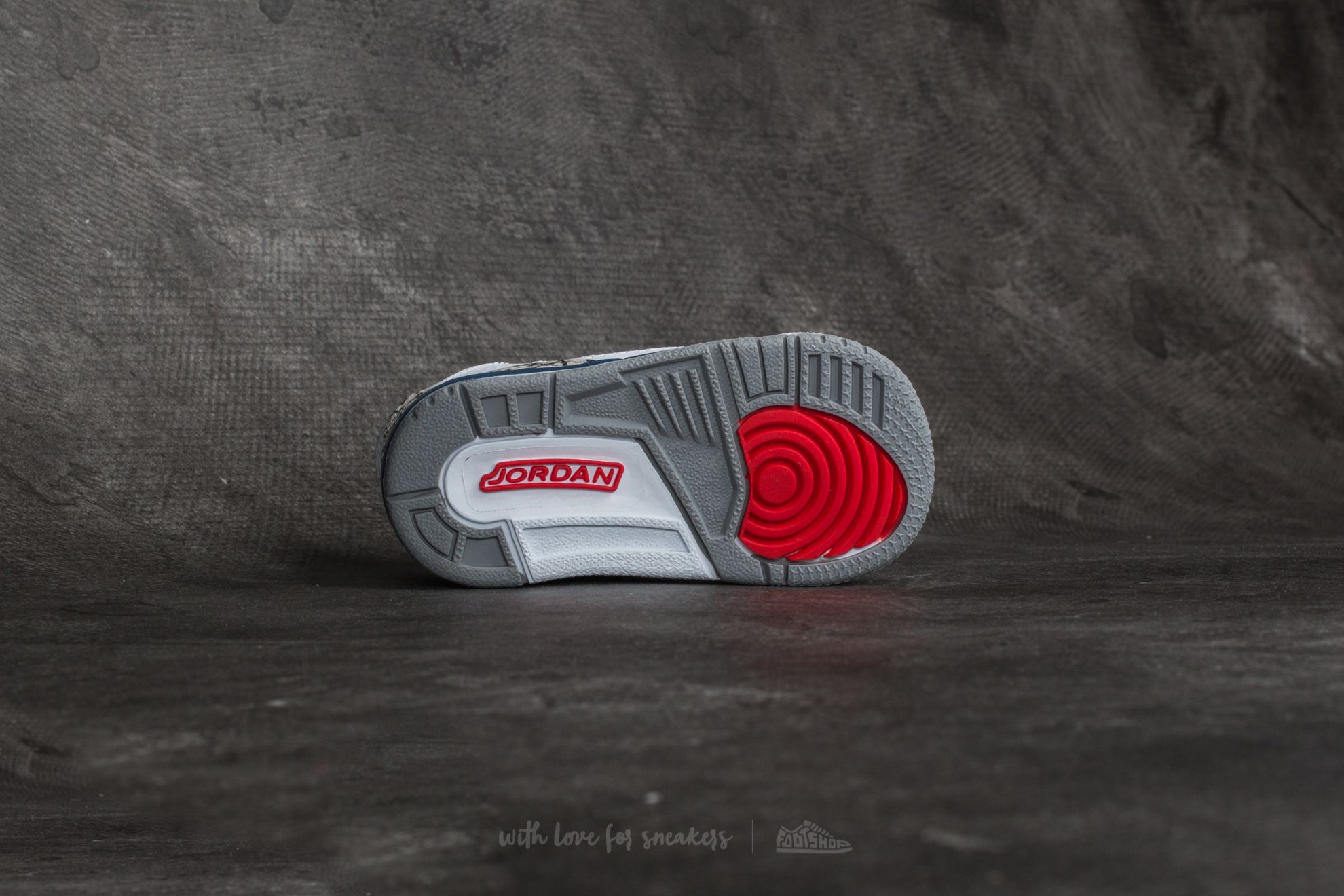Chaussures et baskets enfants Jordan 3 Retro (BT) White/ Fire Red-True Blue