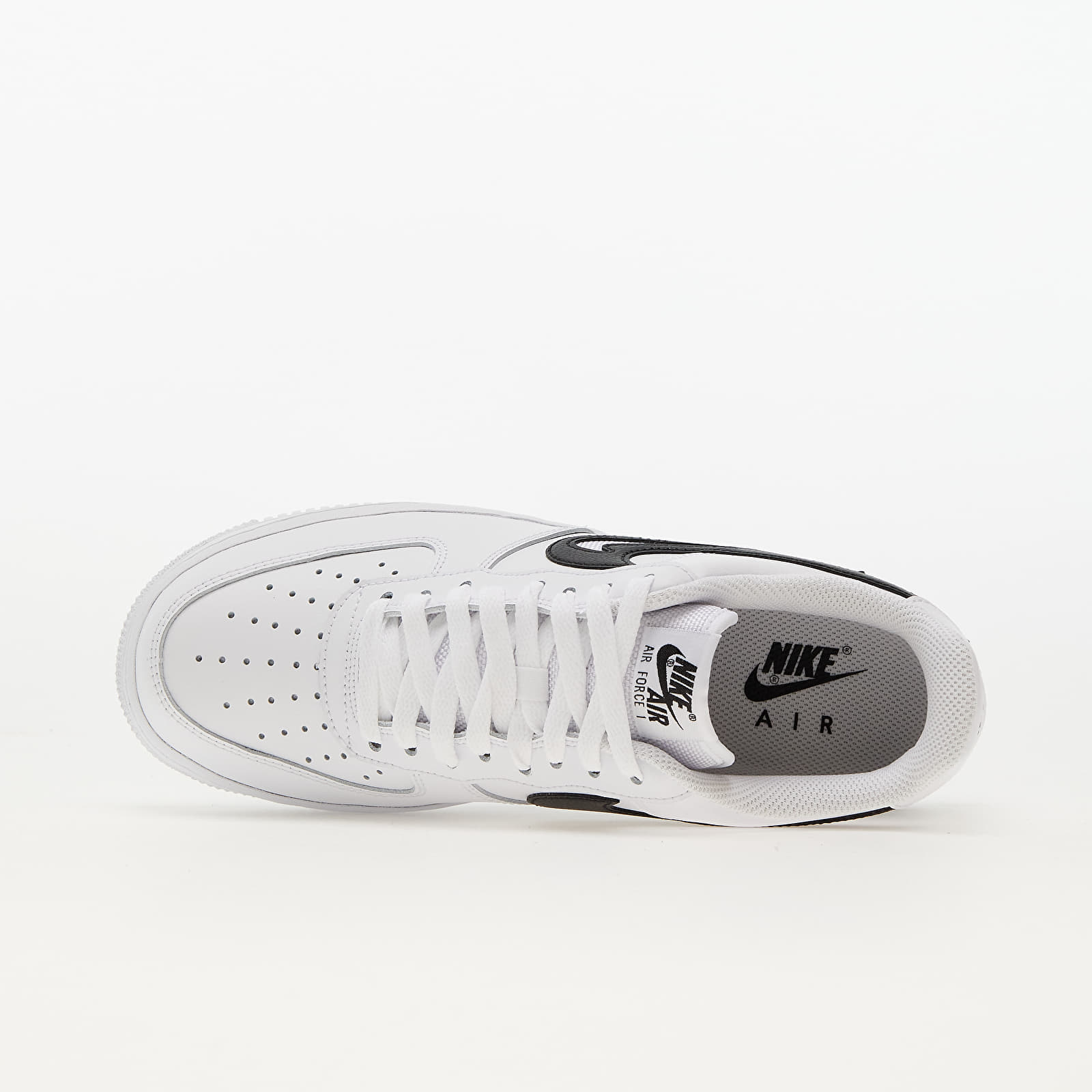 Moški čevlji Nike Air Force 1 '07 White/ Black
