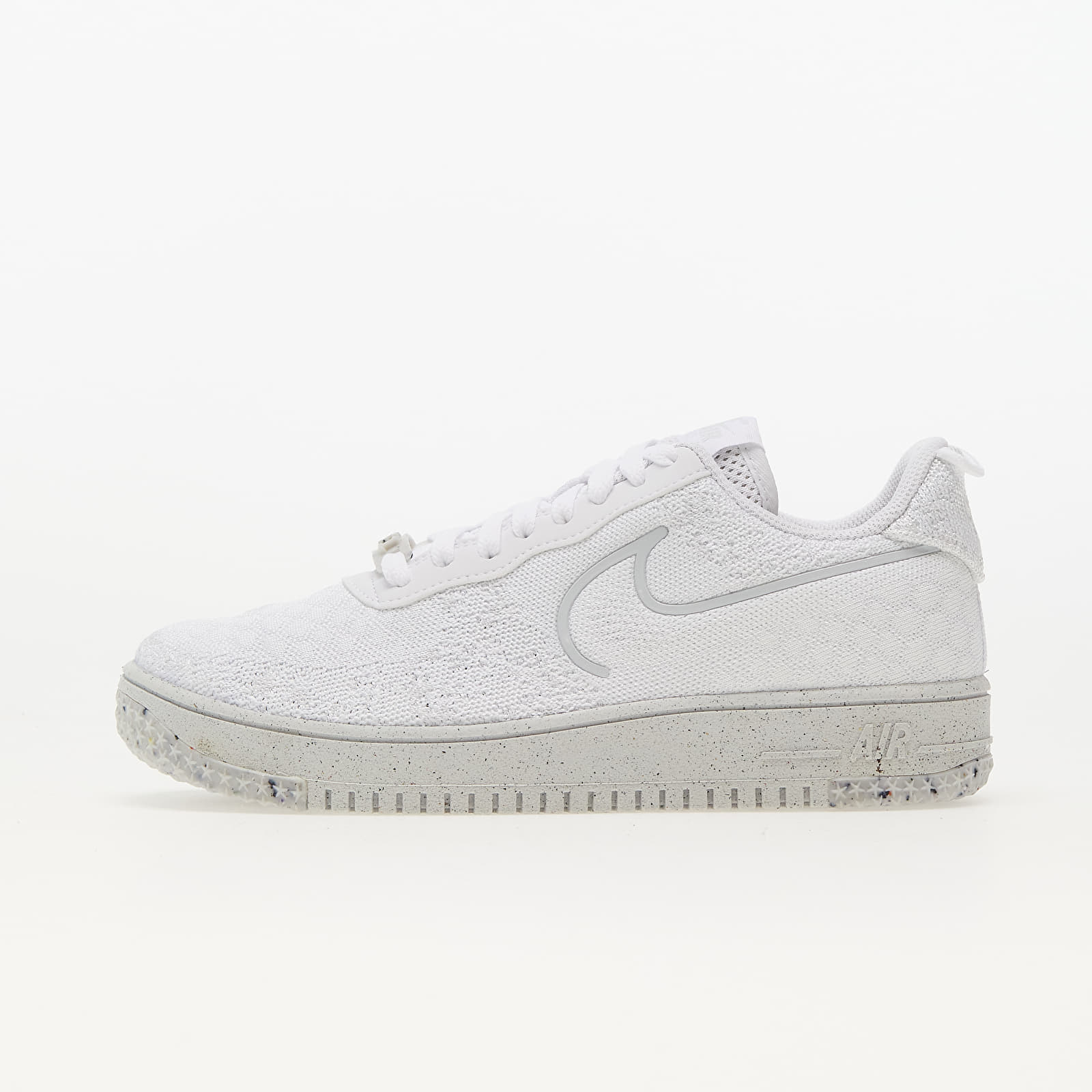 Nike white flyknit air force 1 deals