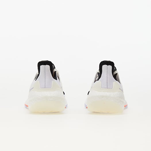 Ultra boost pod cheap